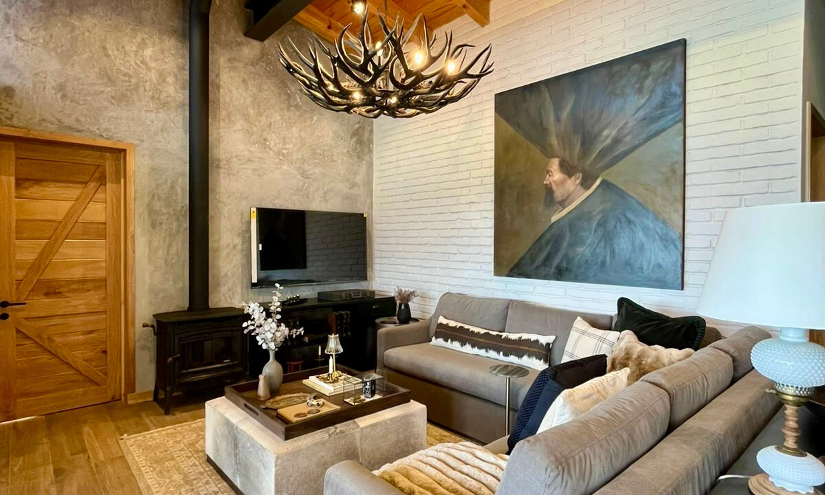 a99eb276-24c8-4489-ab47-d4871aad2134