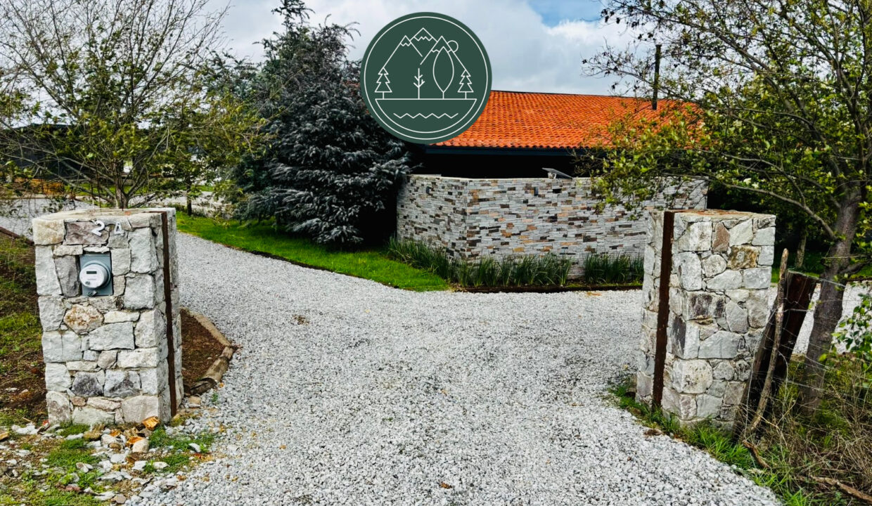 f95e5f89-0638-4504-8c92-9966e5cf9bd6